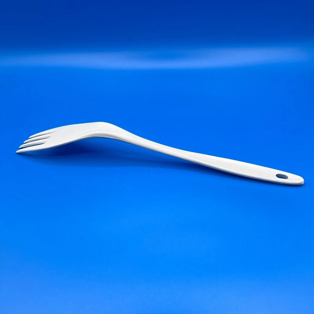 Vintage Melamine Ware White Serving Fork 11.5 Inch Made in Taiwan 074